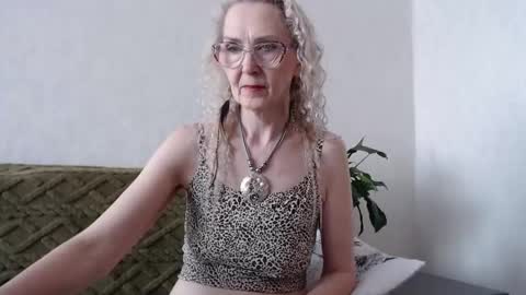 Snapshot of agatha_moore_ chatting on March 2025 03:35:02 AM Agatha online show from March 2025 03:35:02 AM