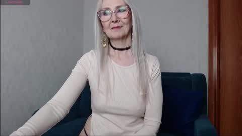 Snapshot of agatha_moore_ chatting on February 2026 02:50:02 PM Agatha online show from February 2026 02:50:02 PM