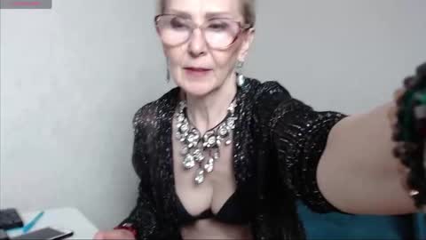 Snapshot of agatha_moore_ chatting on April 2026 02:15:01 PM Agatha online show from April 2026 02:15:01 PM