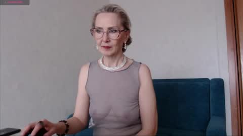 Snapshot of agatha_moore_ chatting on April 2026 03:20:01 AM Agatha online show from April 2026 03:20:01 AM