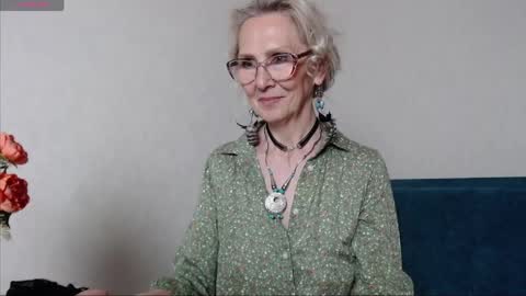 Snapshot of agatha_moore_ chatting on May 2026 06:15:02 PM Agatha online show from May 2026 06:15:02 PM