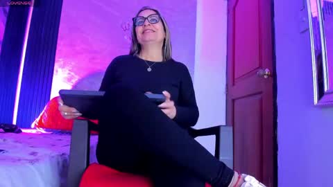 Snapshot of agatha_pleasure chatting on April 2026 11:49:01 AM agatha_pleasure online show from April 2026 11:49:01 AM