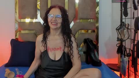 agatha ross online show from June 2026 11:42:02 AM