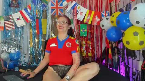 agatha ross online show from June 2026 12:22:01 PM