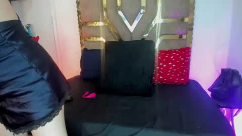 agatha ross online show from July 2026 11:19:02 AM