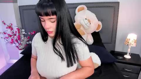 Snapshot of agathamyller chatting on January 2026 01:59:02 PM online show from January 2026 01:59:02 PM