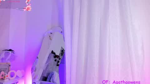 Snapshot of agathaowens chatting on October 2025 11:37:02 PM Agatha Owens online show from October 2025 11:37:02 PM