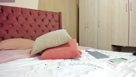 Snapshot of agathauwuart chatting on January 2025 11:56:01 PM Agatha online show from January 2025 11:56:01 PM