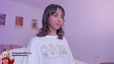 Snapshot of agathauwuart chatting on October 2025 01:25:01 AM Agatha online show from October 2025 01:25:01 AM