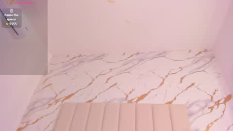 Snapshot of aggy_castel chatting on April 2026 02:50:01 PM Aggy online show from April 2026 02:50:01 PM