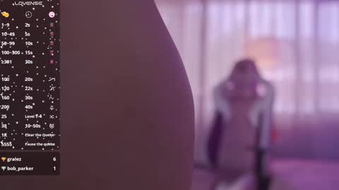 Snapshot of aghata_williamss chatting on February 2025 06:09:02 PM AGHATA online show from February 2025 06:09:02 PM