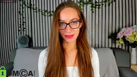 agnes wells online show from November 2025 09:20:01 AM