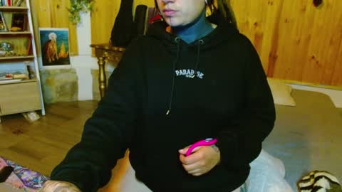 Snapshot of agness_6 chatting on June 2026 01:17:02 AM Agness online show from June 2026 01:17:02 AM