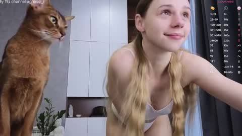 Snapshot of agnessi_ chatting on October 2025 04:20:02 AM agnessi_ online show from October 2025 04:20:02 AM