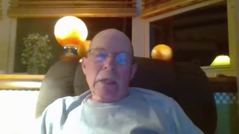 aguynrkfrd online show from April 2026 09:36:02 AM