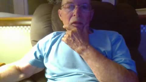 aguynrkfrd online show from July 2026 09:04:02 AM