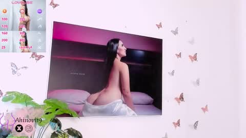 Snapshot of ahinovi_ chatting on September 2025 12:43:02 AM Ahinovi online show from September 2025 12:43:02 AM