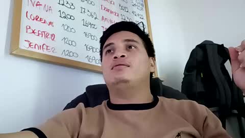 Snapshot of ahntony__69 chatting on October 2025 07:20:01 AM ahntony 69 online show from October 2025 07:20:01 AM