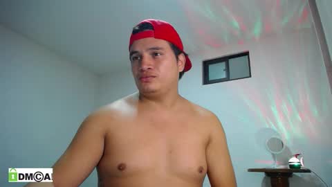 Snapshot of ahntony__69 chatting on February 2026 12:45:01 PM ahntony 69 online show from February 2026 12:45:01 PM