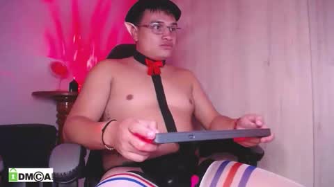 Snapshot of ahntony__69 chatting on April 2026 04:35:01 AM ahntony 69 online show from April 2026 04:35:01 AM