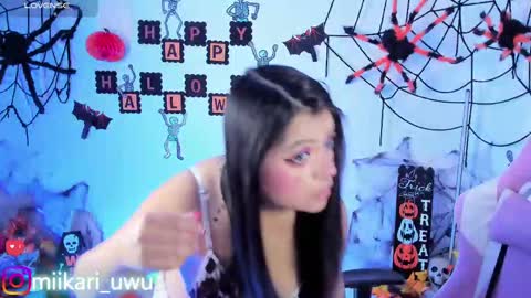 Snapshot of ahri_elderwood chatting on October 2025 05:41:02 AM Ahri help me get to 100 online show from October 2025 05:41:02 AM