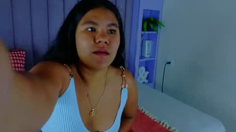 Snapshot of ahslyevans__ chatting on July 2026 08:00:01 PM AHSLY online show from July 2026 08:00:01 PM