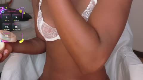 Ahvi Ebony online show from July 2026 12:44:01 PM
