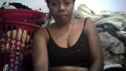 Aicha boobs online show from May 2026 12:51:01 AM