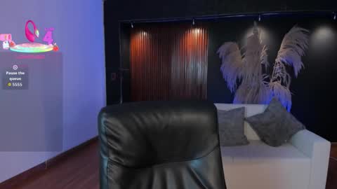 aidajoness online show from September 2025 12:38:02 PM