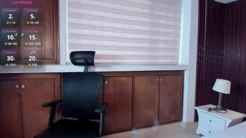 aidajoness online show from April 2026 11:43:01 AM