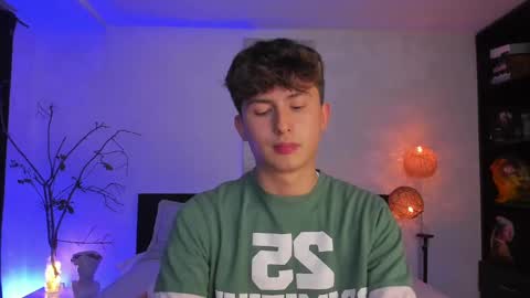 A H  online show from February 2025 01:33:01 AM