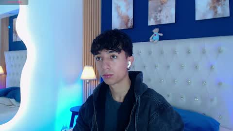 Aiden online show from April 2026 12:50:01 PM