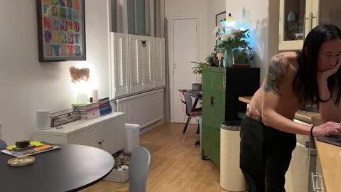 Spicyla online show from January 2025 06:36:02 PM