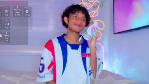 Aaron Winter online show from April 2026 09:41:02 PM