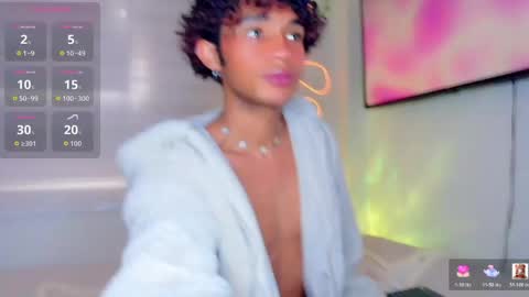 Aaron Winter online show from April 2026 08:14:02 PM