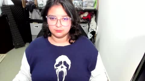 Catalina online show from October 2025 10:45:02 PM