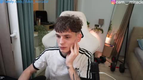 Snapshot of aiko_miracle chatting on February 2025 03:49:01 PM birthday here online show from February 2025 03:49:01 PM