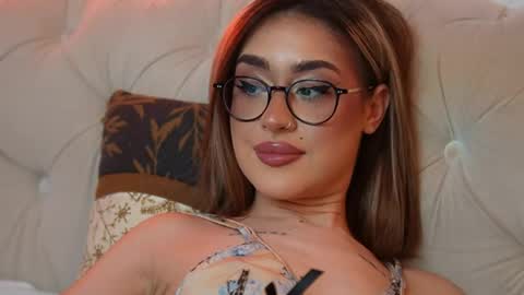  Aileen  online show from May 2026 07:34:02 PM