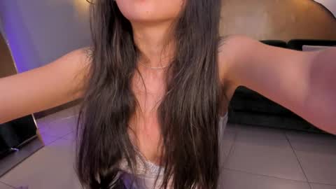 Snapshot of aileenvega chatting on February 2025 01:51:01 AM AILEEN VEGA online show from February 2025 01:51:01 AM