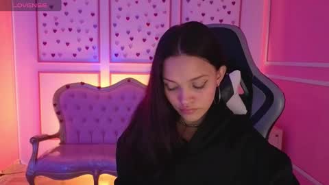 ailen online show from September 2025 02:44:02 AM