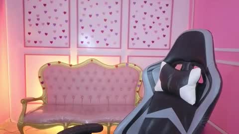 ailen online show from September 2025 02:35:01 AM