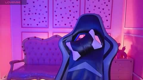 ailen online show from October 2025 02:53:01 AM