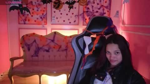 ailen online show from October 2025 02:15:01 AM