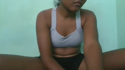 aimeamour online show from March 2025 02:23:02 PM