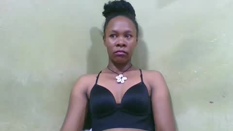 aimee982179 online show from April 2026 02:23:01 AM