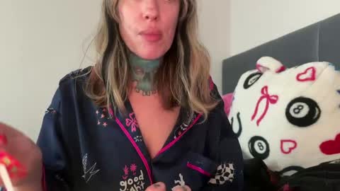 Airgead online show from April 2026 05:40:01 PM