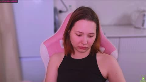 Snapshot of airyhill chatting on April 2026 11:10:02 AM airyhill online show from April 2026 11:10:02 AM