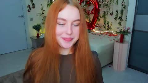 Snapshot of airysilhouette chatting on March 2026 10:20:01 AM Louise online show from March 2026 10:20:01 AM