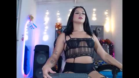 aisha299 online show from December 2025 04:51:01 AM