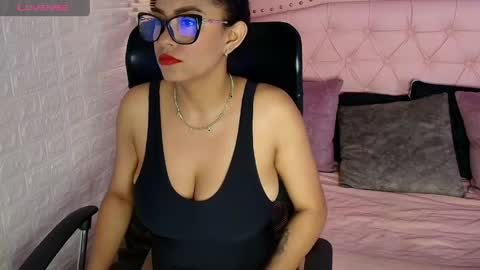 aisha__cambell online show from May 2026 10:33:01 AM